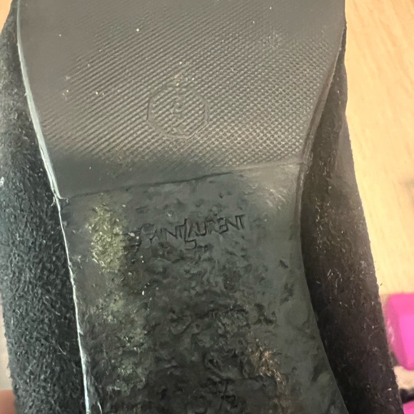 VINTAGE YSL EVELYN BLACK SUEDE GOLD TOE CAP FLATS SIZE 6.5 VERY WORN. - Picture 5 of 12